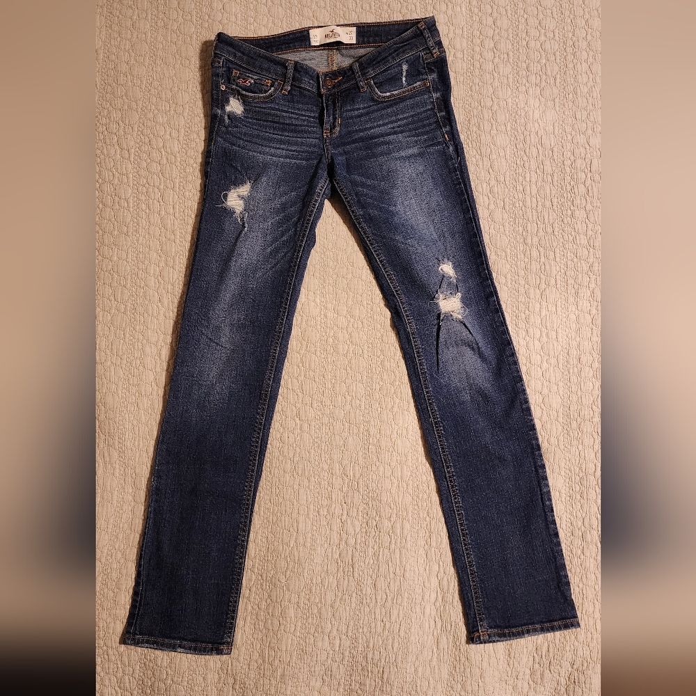 Hollister sz 5 straight leg skinny jean